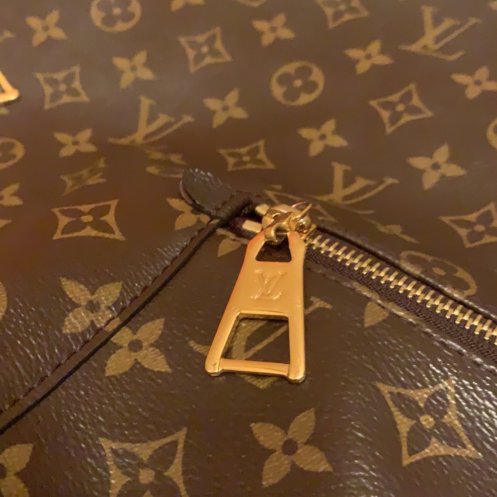Authentic Louis Vuitton✨ - Picture 3 of 13
